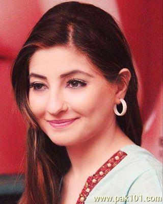 Gul Panra- Pakistani Female Singer Celebrity
