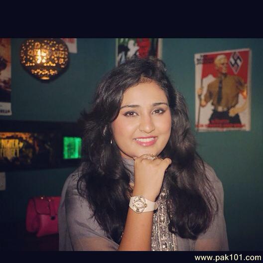 Sara Raza Khan -Pakistani Female Singer Celebrity