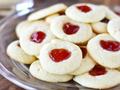 Strawberry Jam Shortbread Biscuit 