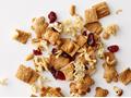 CRUNCHY COOKIE SNACK MIX
