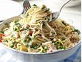 Creamy crab & pea pasta 