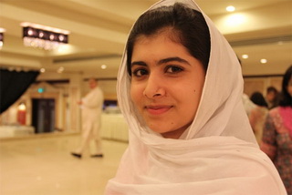 Pak101 Malala Yousafzai is able to stand with help, say doctors : Pak101.com