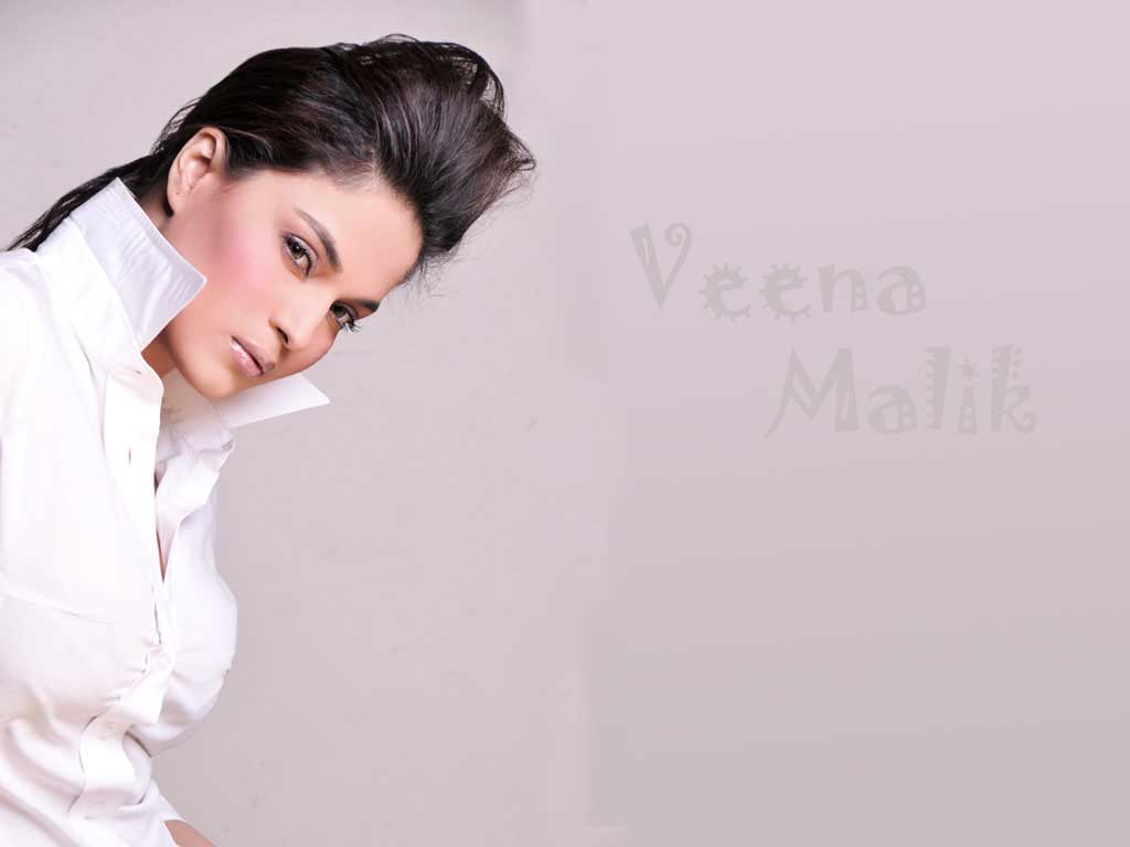Celebrities > Female Models > Veena Malik > Wallpapers > Veena Malik